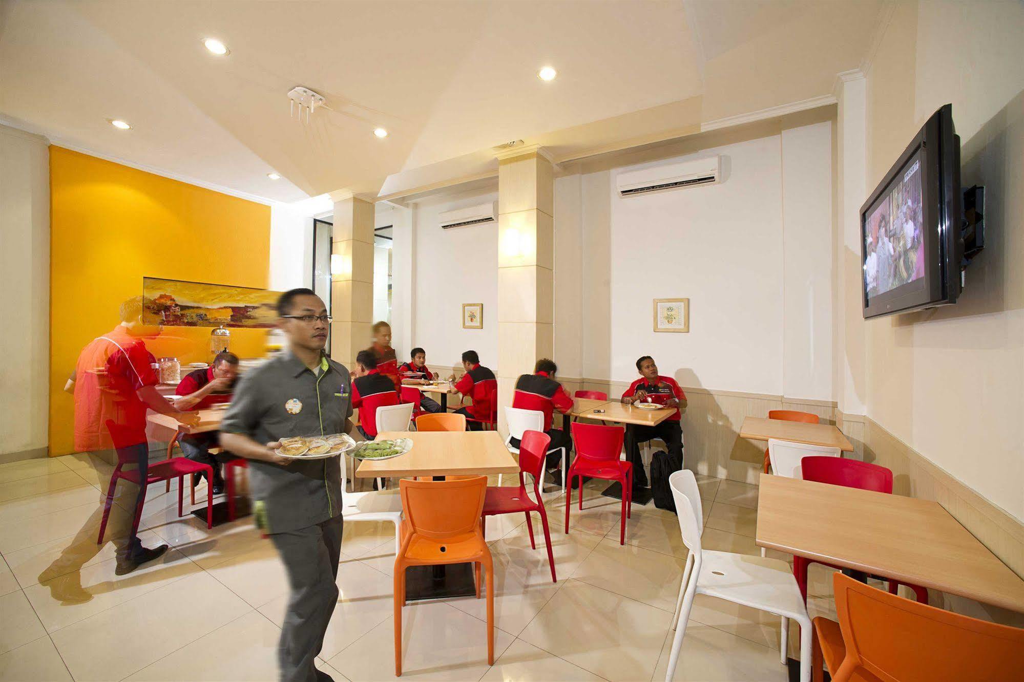 Zuri Express Hotel Pekanbaru Eksteriør billede